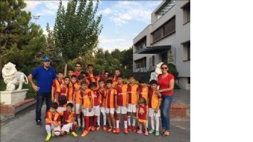 Nusaybinli Minikler Galatasaray antrenmanında