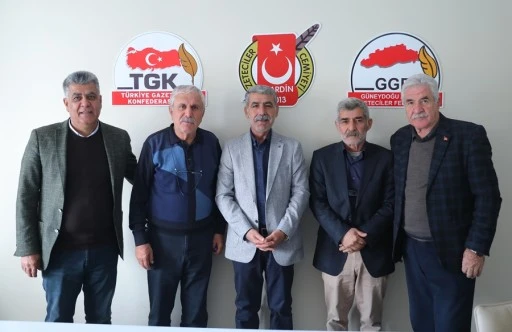 Başkan Amak  Gazetecileri ziyaret etti