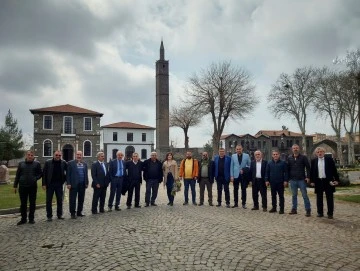 Güneydoğu Yerel Gazeteciler Derneği (GYGD) öncülüğünde Diyarbakır’da toplandı.